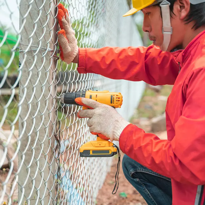 Chain Link Fence Repair