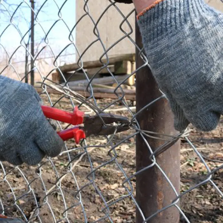 chain link fence repair