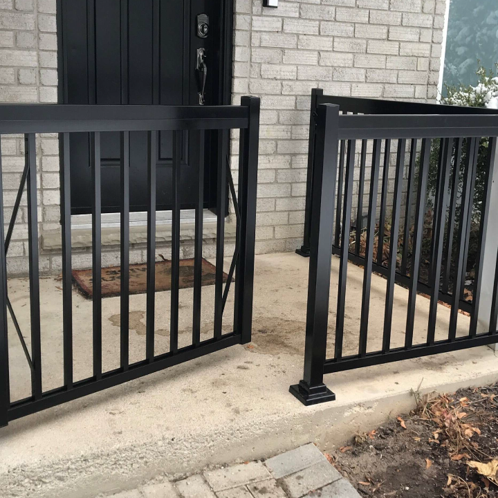 custom aluminum gates