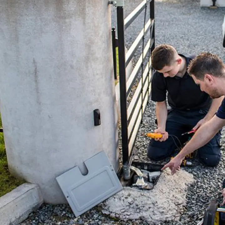 Driveway Gate Repair