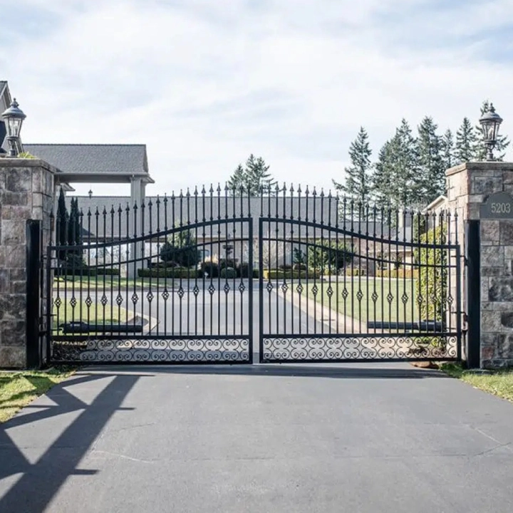 Driveway Gate Repair